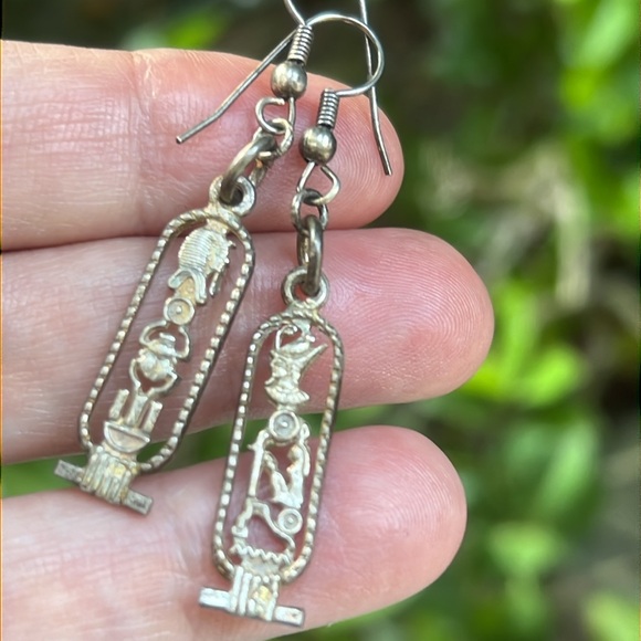 Vintage Egyptian Cartouche Dangling Earrings - Picture 16 of 16